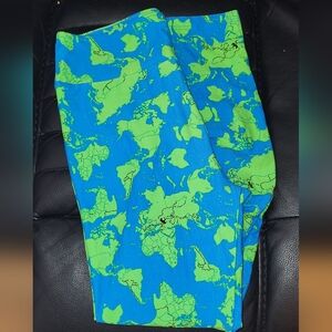 Lularoe Size OS Geographic Map Leggings